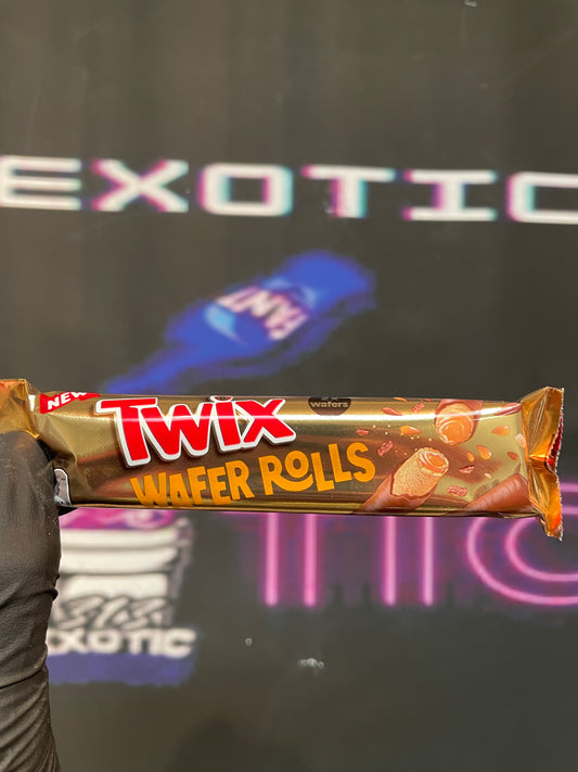 Twix wafer rolls case