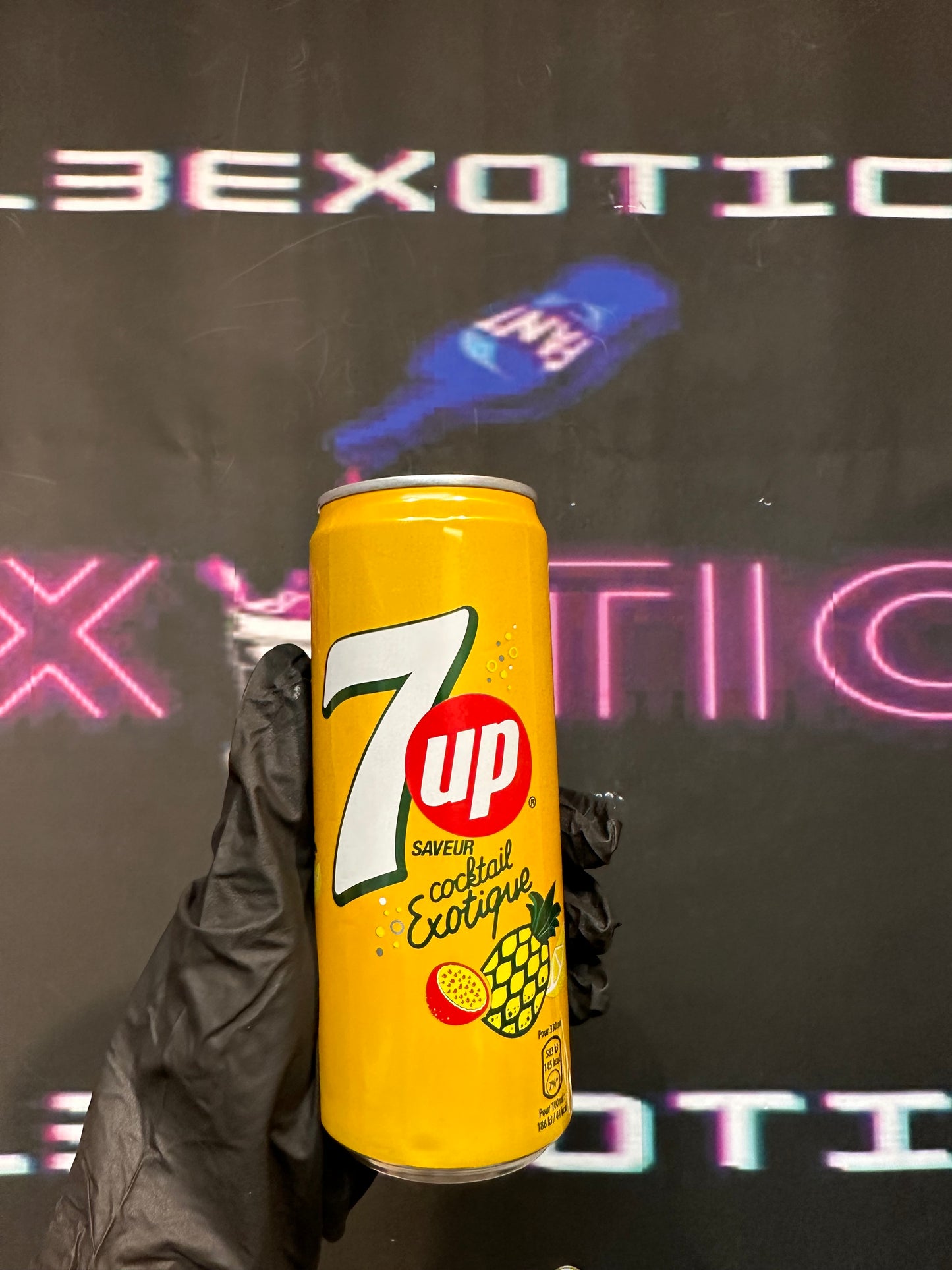 7up Exotic Case