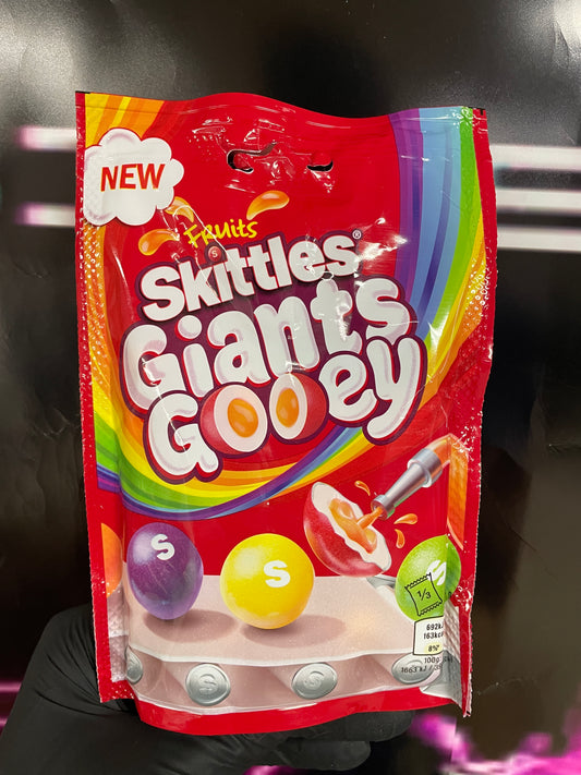 Skittles Giants Gooey case